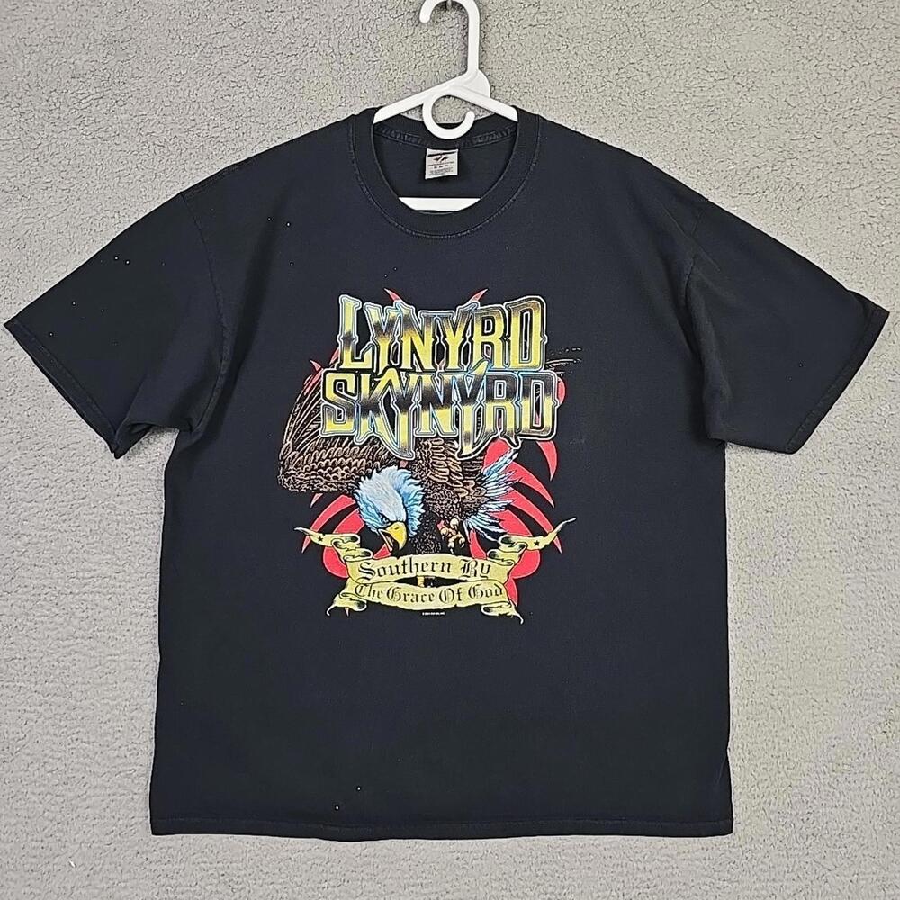 Vintage Lynyrd Skynyrd Rock Tour T-shirt XL "Southern By The Grace Of God" 2004